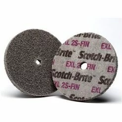 3M™ Scotch-Brite™ EXL Unitized Wheel 3" x 1/4" x 1/4" Silicon Carbide 2S FIN